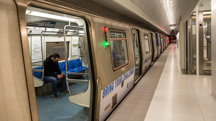 200 evacuated, 4 injured in New Jersey train derailment
