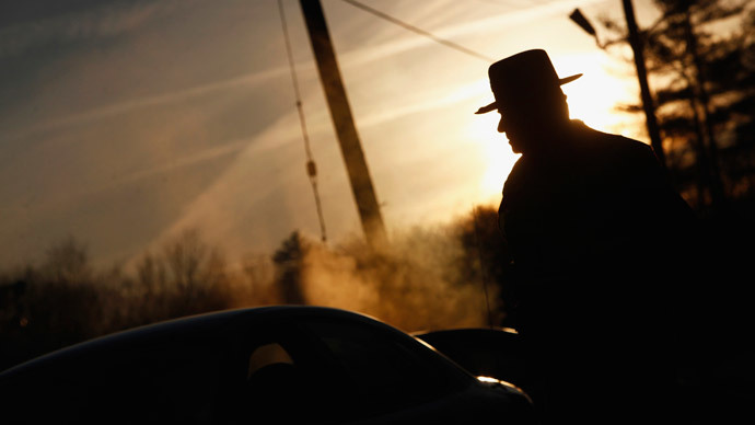 Connecticut trooper admits to stealing cash, gold crucifix from dying motorcyclist