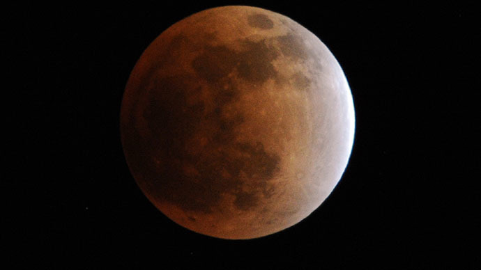 200 Moon pits could accommodate future astronauts (VIDEO)