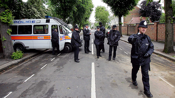 Met police spied on UK justice campaigns- report