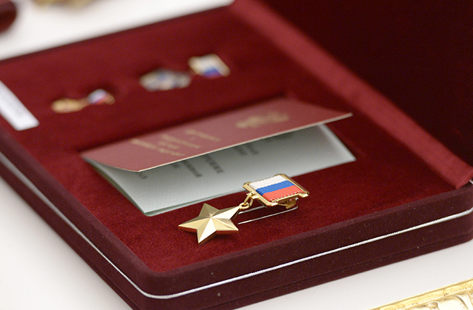 Far East reporters propose Gold Star award for President Putin — RT ...