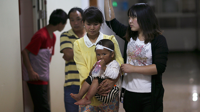 Hundreds killed in deadly China quake