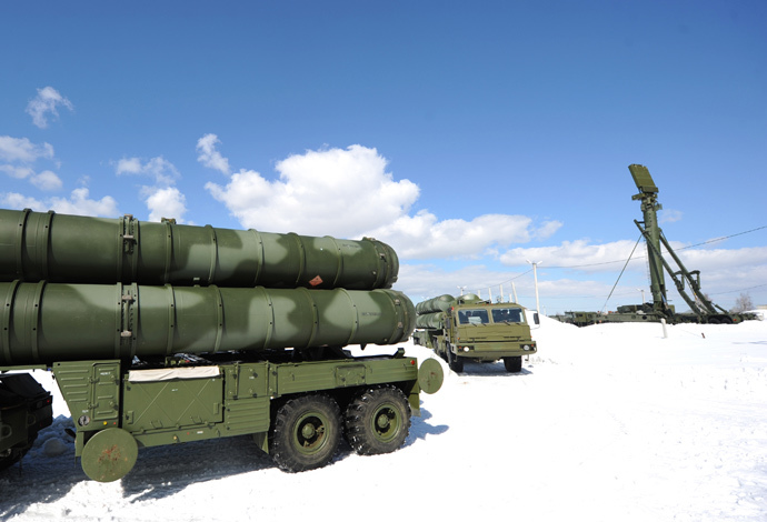 Anti-aircraft missile system S-400 "Triumph" (RIA Novosti / Grigoriy Sisoev)
