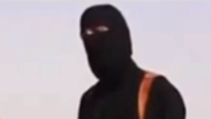 Intl manhunt underway for ‘British’ extremist in beheading video