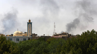 ​Libyan fighter jet crashes into city block, kills pilot, kid (VIDEO)