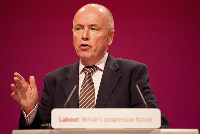 Britainâs shadow policing minister, Jack Dromey, said Shaun Wright should resign from his post. (AFP Photo / Leon Neal)