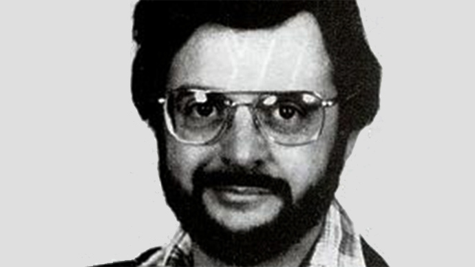 Soviet spy ring mastermind John Walker dies in prison