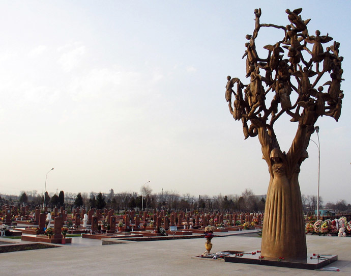 A cemetery in Beslan, North Osetia--the last abode of victims of the September 2004 appalling terror act at secondary school No. 1 (RIA Novosti/Kazbek Basaev)