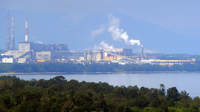 Baikal pulp and paper mill in the Irkutsk region. (RIA Novosti/Iliya Pitalev)