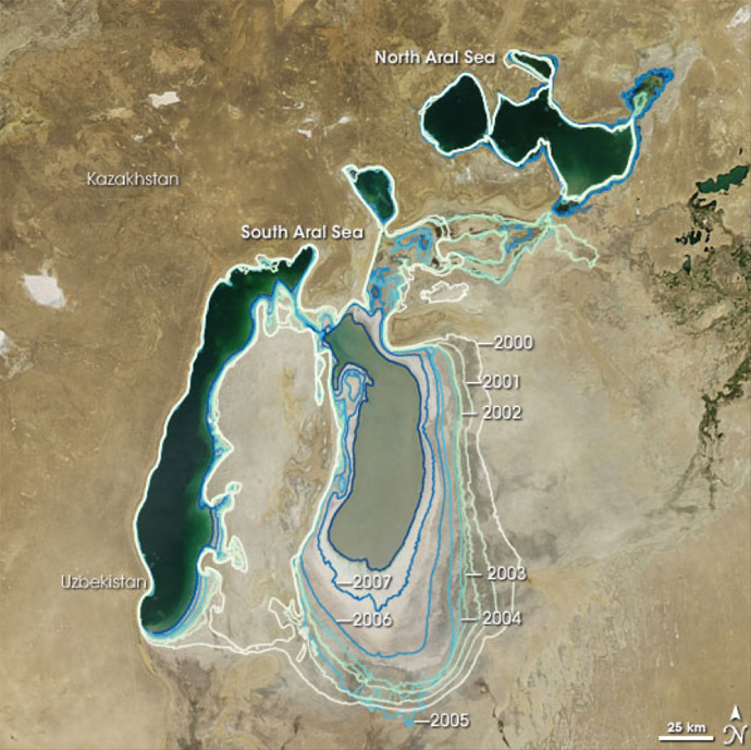 Shocking NASA pics show Aral Sea basin now completely dry — RT World News