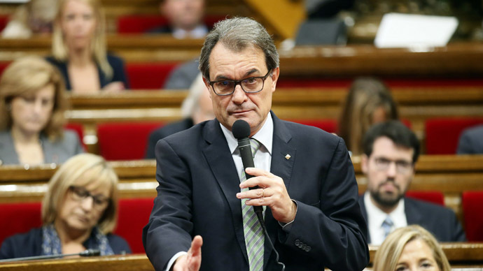 Step towards independence: Catalonia sets up referendum panel despite court move