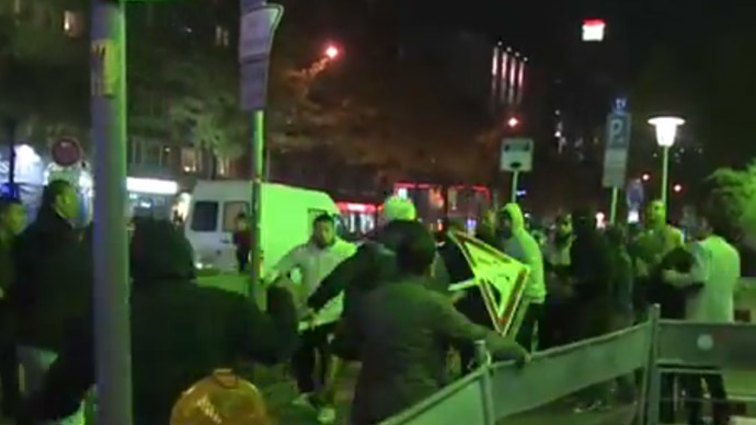 Pro-ISIS radicals with machetes, knives attack Kurds in Germany (VIDEO)