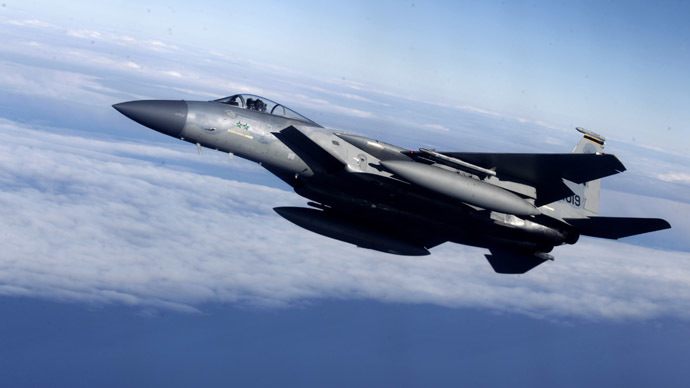 US F-15 fighter jet crashes in eastern England