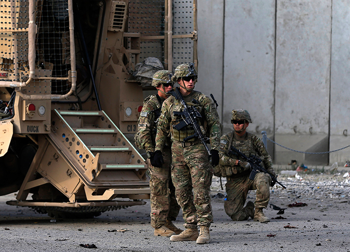U.S. troops arrive at the site of a suicide attack in Kabul October 13, 2014 (Reuters / Omar Sobhani)