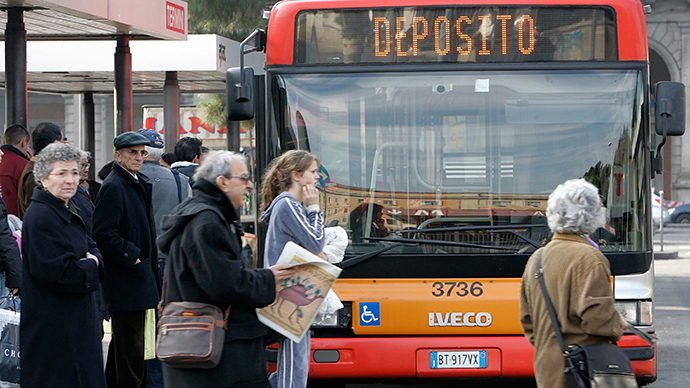 ‘They said I have Ebola’: Angry bus passengers attack Guinean woman in Rome