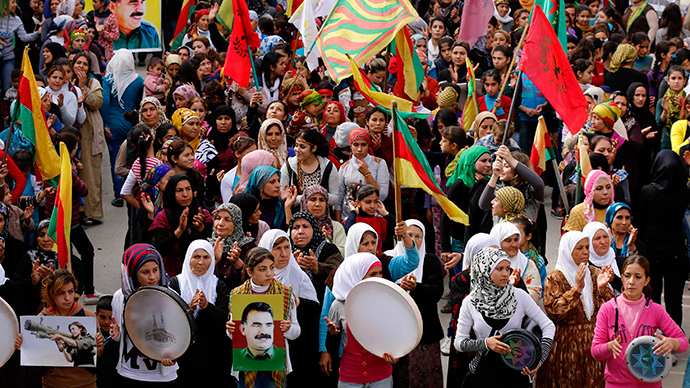 Global day for Kobani: Thousands march to support Kurds’ fight against ISIS