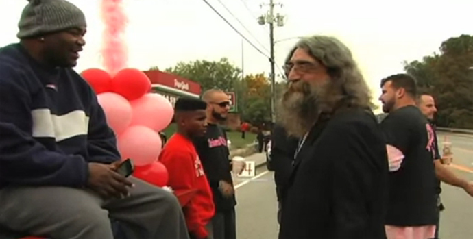 Screenshot from youtube video by HummelReport