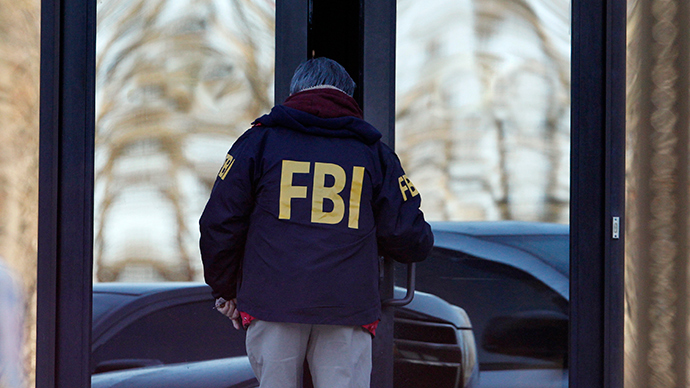 fbi undercover agent dilema