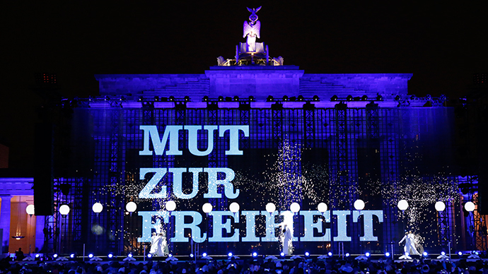 Tens of thousands gather in Berlin to mark fall of Wall 25yrs on (PHOTOS, VIDEO)
