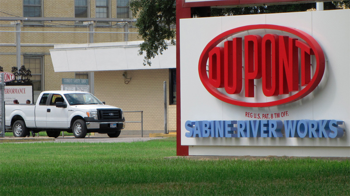 DuPont chemical leak kills 4, alerts residents in Texas