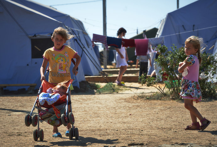 Children in a camp for Ukrainian refugees outside the Russian city of Donetsk, Rostov Region. (RIA Novosti / Alexei Danichev)