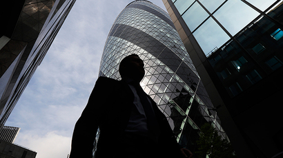 U.k. hong kong widen forex probe