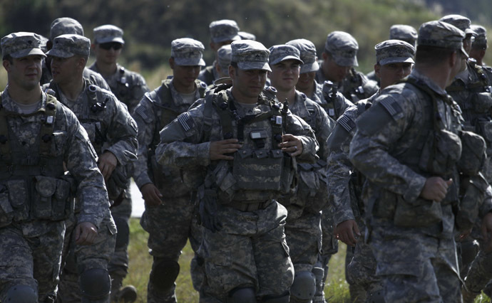 U.S. servicemen take part in military exercises outside the town of Yavoriv near Lviv, September 19, 2014. (Reuters/Roman Baluk)