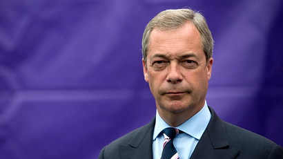 ​UKIP’s Farage threatens to weed out NHS workers who don't 'speak English properly'