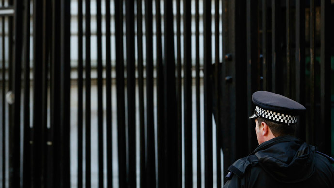 Anonymous tipoff: Police threatened with kidnap & murder