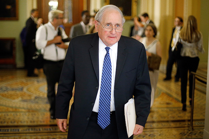 U.S. Senator Carl Levin (D-MI) (Reuters / Jonathan Ernst)