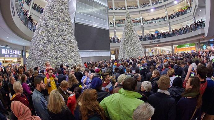 Anti-police brutality rally paralyzes Mall of America (PHOTOS, VIDEO)