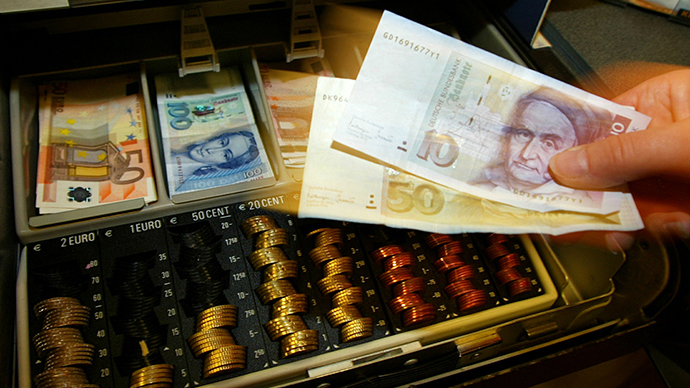 Germans hoard €6.6 billion worth of obsolete Deutschmarks