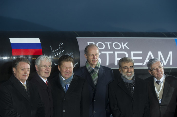 Gazprom chairman of the board Alexei Miller, center, and heads of shareholding companies are in Anapa at the launching ceremony of South Stream gas pipeline construction, 7 December 2012. (RIA Novosti / Sergey Guneev)