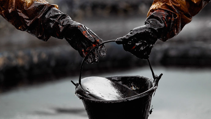 BP avoids maximum punishment, faces $13.7bn fine over Gulf oil spill