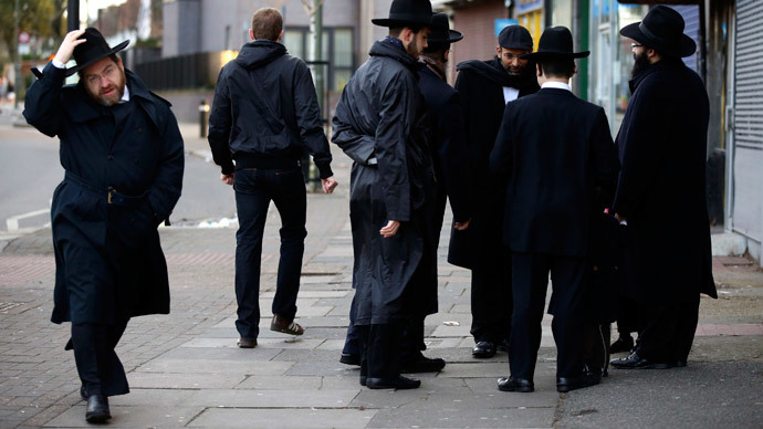 Police ramp up patrols in Jewish areas after Paris attacks – Scotland Yard