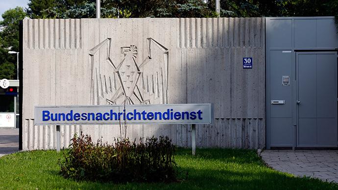 ​German spy agency collects 220 million phone records a day - report