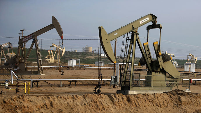 Saudi Arabia makes record oil discount for Asia