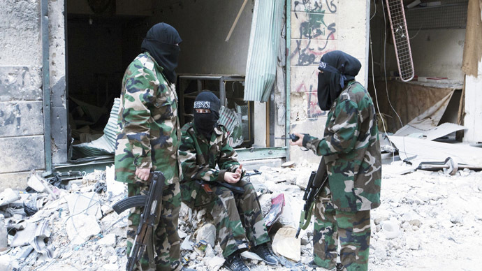 3 British school girls fly to Turkey, aim to 'become Jihadi brides' in Syria