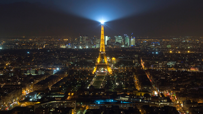 Secret Service working with French to track down Paris drone operators – report