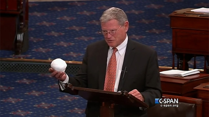 Environmental chair throws snowball on Senate floor to rail against global warming (VIDEO)