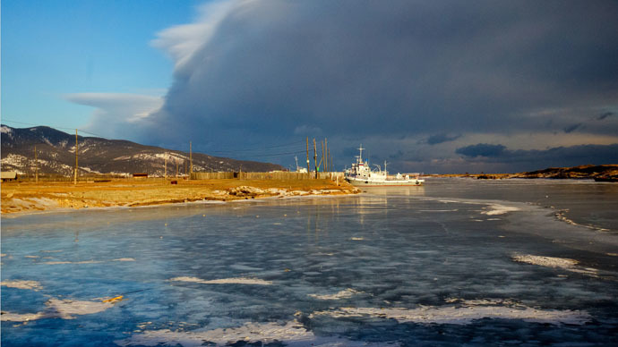 Baikal Seriously Ill World S Deepest Lake Suffers Alien Algae   Lake Baikal Pollution Draining.si 