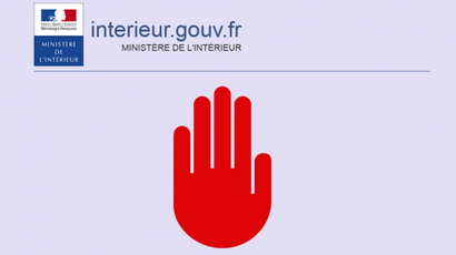 French comedian sentenced for ‘condoning terrorism’ in FB post