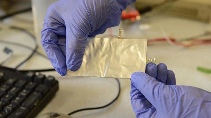 Cheaper, faster, safer: New battery charges in 1 minute