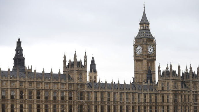 Working class and youth see UK democracy ‘rigged in favor of the powerful’