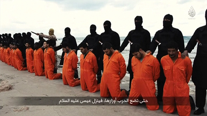 Italian FM proposes ‘targeted strikes’ to solve ISIS & refugee problems