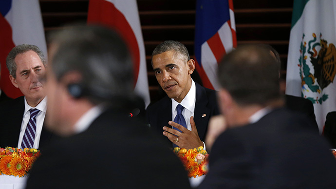 Obama defends, pitches TPP trade deal as Democrats balk