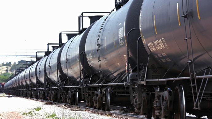 ‘Bomb train’ derails in North Dakota, explosion forces village evacuation