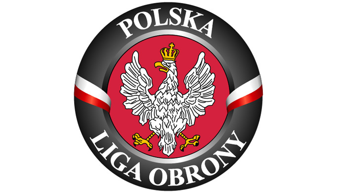 ‘Everyone should know where terrorists live:’ Polish radicals to create Muslim database