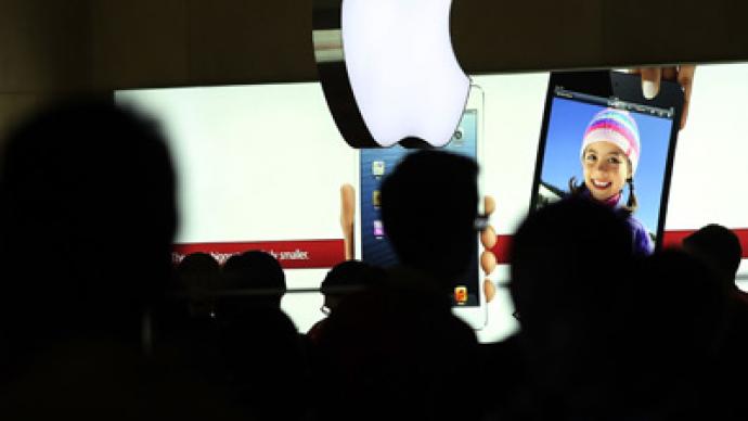 Apple fined by Chinese court over pirated books in Apps Store