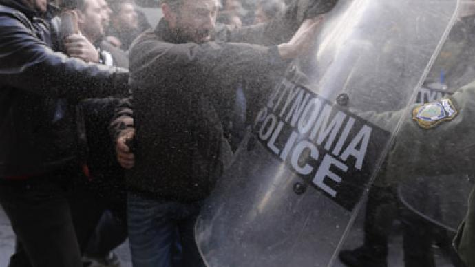 Greece gets silver lining to budget plans for coming years